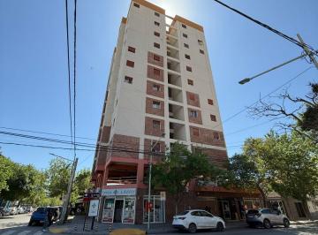 Departamento de 1 ambiente, Cipolletti · Departamento 2 Dorm. Al Frente con Cochera – Piso 9 – Pleno Centro de Cipolletti