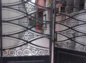 ingreso pasillo desde calle San Martin · Dueño Directo Vende - Departamento de Pasillo con Alma – Microcentro de Rosario