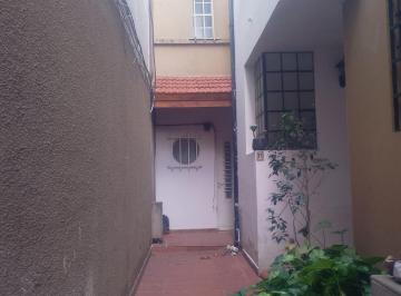 2 plantas / fondo · Dueño Vende - Departamento de Pasillo con Alma – Microcentro de Rosario