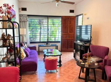 PH de 4 ambientes, La Matanza · PH con 3 Dorm. de 120 m² en Venta en Ramos Mejía