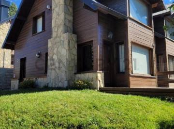 Terreno · 262m² · 3 Ambientes · 1 Cochera · Complejo de Cabañas en Bariloche