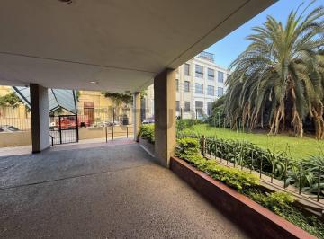 Departamento · 83m² · 4 Ambientes · Departamento 4 Ambientes con Balcón en Barracas