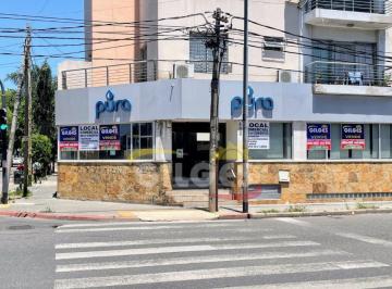 Local comercial · 85m² · Venta de Local 85 m² en Haedo en Muy Buen Estado Excelente Ubicación