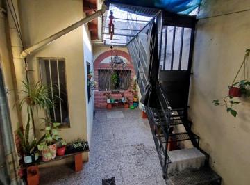 Casa de 8 ambientes, Rosario · Necochea 3500