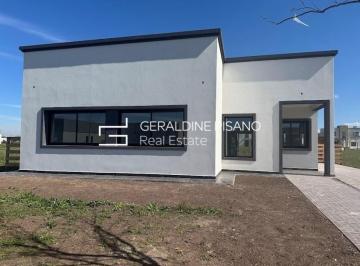 Casa · 156m² · 4 Ambientes · Casa en Venta en San Pablo, Pilar, G. B. a. Zona Norte