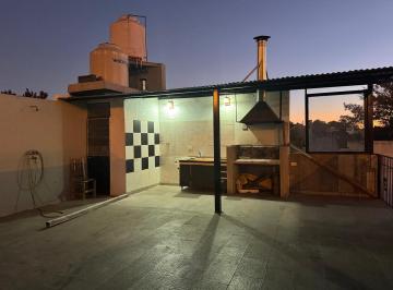 PH · 88m² · 3 Ambientes · Amplio PH 3 Ambientes en Florida con Terraza Propia
