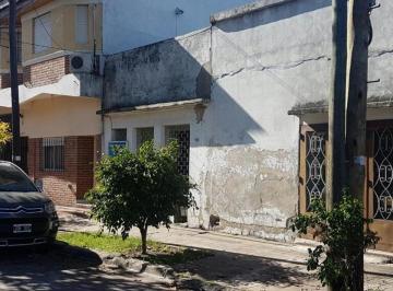 Casa · 100m² · 3 Ambientes · 1 Cochera · Venta Ramos Mejia Casa 3 Ambientes con Cochera