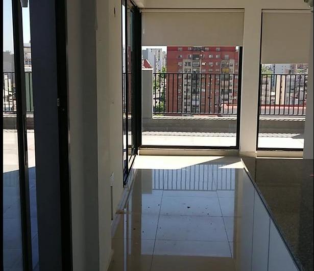 Excelente Departamento 2 Ambientes, Piso 13° Av Independencia 3399