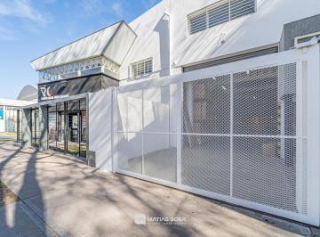 Local comercial · 413m² · 2 Ambientes · Venta - 2 Galpones - Av Libertad