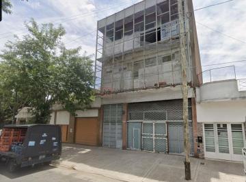 Local comercial · 603m² · Alquiler Local Galpón 600 m² - 3 Plantas - en Villa Lugano