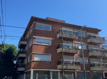 Departamento · 260m² · 4 Ambientes · 2 Cocheras · Piso de 4 Ambientes con Cochera Doble, a La Venta en Villa Devoto