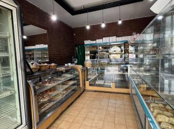Local comercial · 280m² · Local en Venta en Gonnet Ideal Desarrollo