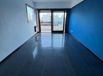 Departamento · 81m² · 4 Ambientes · Departamento en Semipiso de 3 Ambientes en Macrocentro