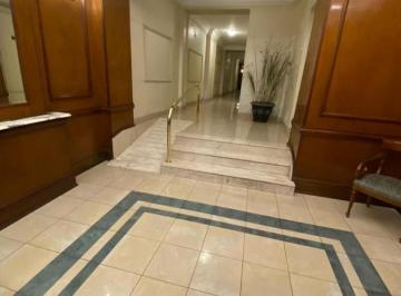 Oficina comercial · 90m² · 4 Ambientes · Departamento Alquiler Parque Rivadavia Apto Profesional