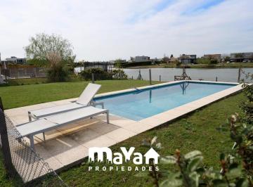 Casa · 200m² · 6 Ambientes · 2 Cocheras · Casa en Venta - El Canton