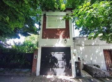 PH · 68m² · 4 Ambientes · 1 Cochera · PH en Altos de San Lorenzo