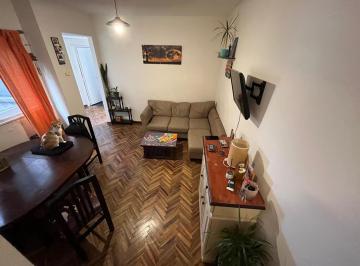 Departamento · 50m² · 3 Ambientes · Departamento en Caballito