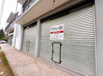 Local comercial · 43m² · Alquiler Local - Paso del Rey