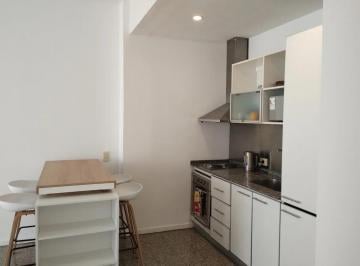 Departamento · 57m² · 2 Ambientes · Venta Departamento 2 Ambientes Remodelado en Monserrat