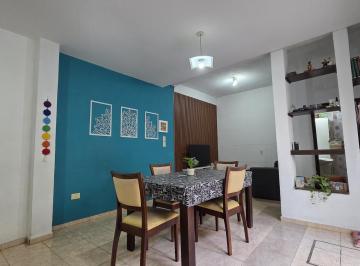 Casa · 105m² · 4 Ambientes · Venta Casa de 2 Dorm. con Patio y Terraza en Nuestra Señora de Lourdes - Rosario