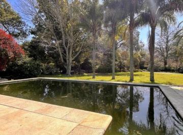 Casa · 209m² · 4 Ambientes · Casa en Venta en Estancia San Juan, Berazategui