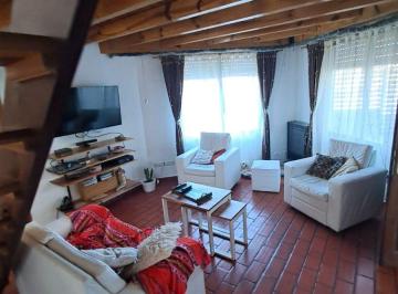 Casa de 5 ambientes, Puerto Madryn · Casa con Amplio Patio y Quincho, a Cuadras del Mar - Acepta Permuta