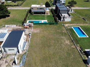 Terreno · 912m² · Carlos Paz Golf - 912 m - Lote Central