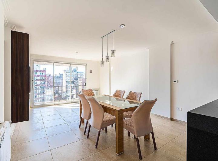 Departamento · 87m² · 4 Ambientes · 1 Cochera