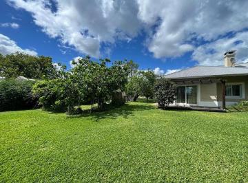 Casa · 186m² · 5 Ambientes · Excelente Propiedad en Venta en La Retama.