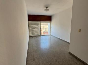 Departamento · 116m² · 5 Ambientes · 1 Cochera · Oportuidad de Iversion, Dpto 3 Dorm. con Cochera Zona Centro