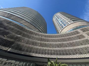 Departamento de 2 ambientes, Vicente López · Dos Ambientes con Vista a Río en Torre Infinity Tower a Estrenar! con Cochera