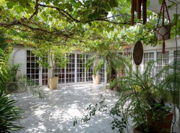 Patio central planta baja · Casa Multifamiliar en San Andrés