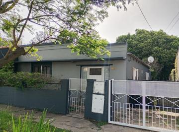Casa de 3 ambientes, La Plata · Casa en Venta en Villa Elisa