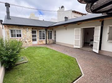 Casa de 8 ambientes, Bahía Blanca · Florencio Sánchez - Casa en Venta Zona Universitaria