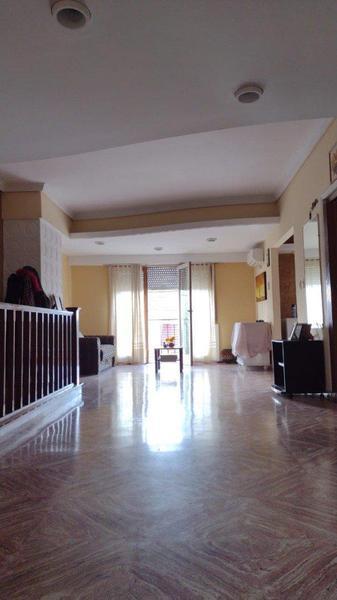 Chalet 4 amb, 127m² en planta alta — Barrio El Martillo