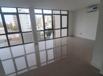 Oficina comercial · 41m² · 1 Ambiente · Oficina a Estrenar en Tercero Piso en Garay Entre Independencia y Catamarca