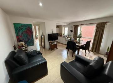 Departamento · 50m² · 2 Ambientes · Venta Depto Seminuevo 2 Ambientes con Dos Baños en La Perla