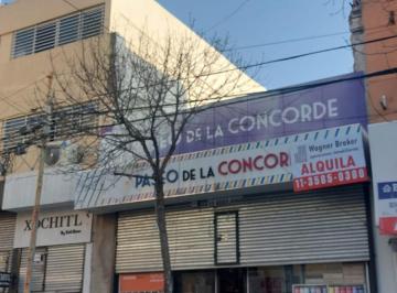 Local comercial · 147m² · Local en Venta