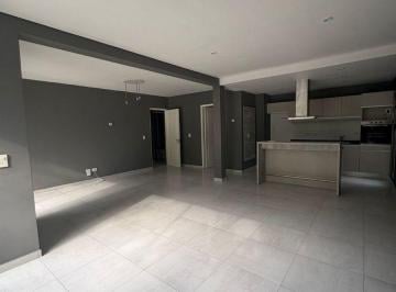 Departamento de 6 ambientes, Maipú · Departamento en Venta C/ Cochera en Maipú