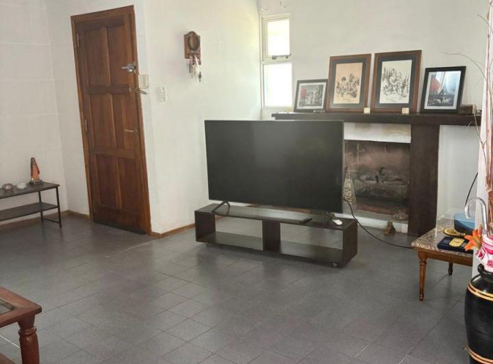 Casa · 110m² · 1 Ambiente · 2 Cocheras