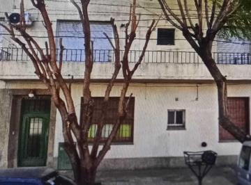 Departamento · 49m² · 2 Ambientes · Departamento en Venta en Piñeyro, Avellaneda, G. B. a. Zona Sur