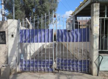 Casa · 111m² · 6 Ambientes · 2 Cocheras · Dos Casas en Venta en Pueblo Diamante