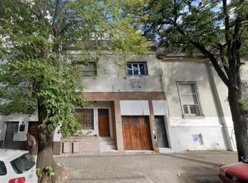 Departamento · 200m² · 5 Ambientes · 1 Cochera · Departamento en Venta - 4 Dorm. 3 Baños - La Plata