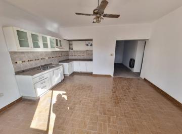 Departamento · 80m² · 4 Ambientes · Alquiler Casa 2 Dorm. Rosario Parque Field