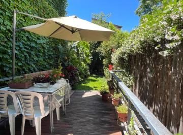 Departamento · 120m² · 3 Ambientes · 1 Cochera · Triplex con Jardín y Patio en San Isidro
