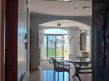Departamento · 154m² · 5 Ambientes · 40 Entre 4 y 5. Departamento con Quincho y Terraza Privada en Venta.