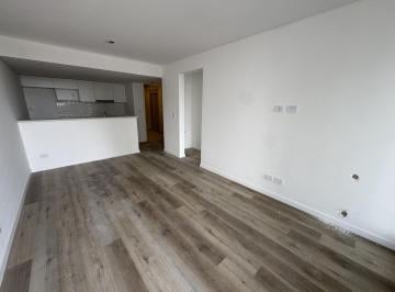 Departamento · 43m² · 2 Ambientes · Local - República de La Sexta