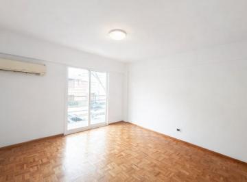 Departamento · 57m² · 4 Ambientes · 1 Cochera · Departamento en Pichincha