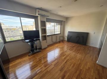 Departamento · 66m² · 3 Ambientes · Alquiler Departamento 3 Ambientes Muy Amplio con Balcon en Barrio Norte