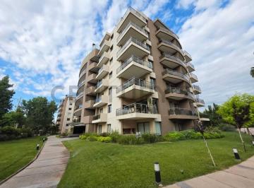 Departamento · 100m² · 3 Ambientes · 1 Cochera · Venta de Departamento en Godoy Cruz